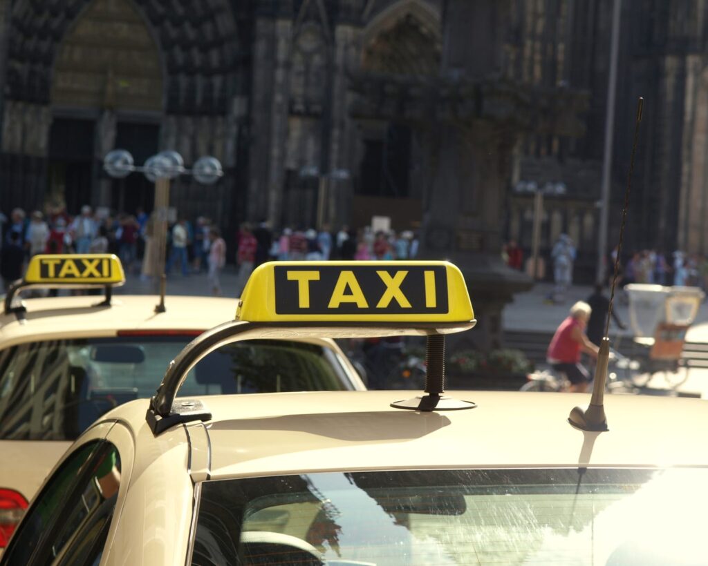 paphos cabs